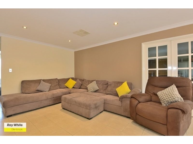 57 Banrock Drive, Ellenbrook WA 6069