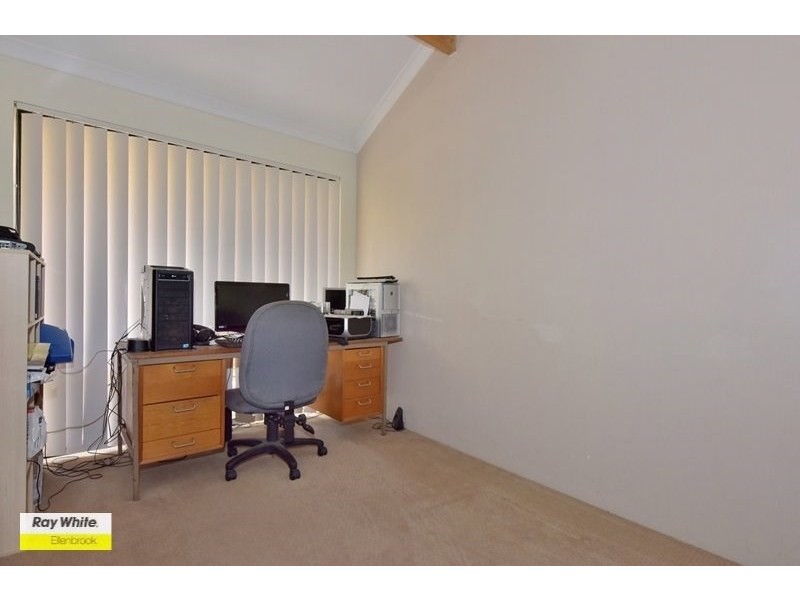 25 St Tropez Vista, Ellenbrook WA 6069