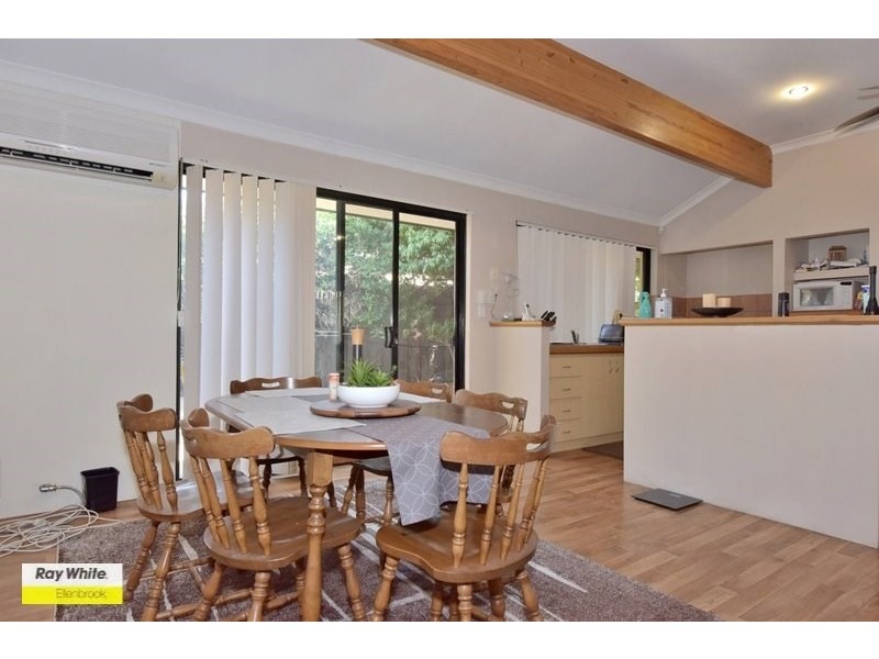 25 St Tropez Vista, Ellenbrook WA 6069