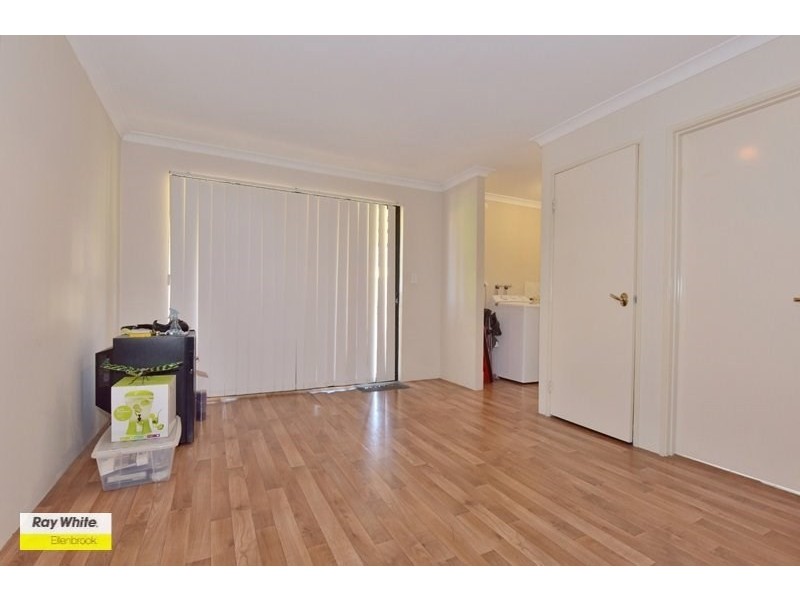 25 St Tropez Vista, Ellenbrook WA 6069