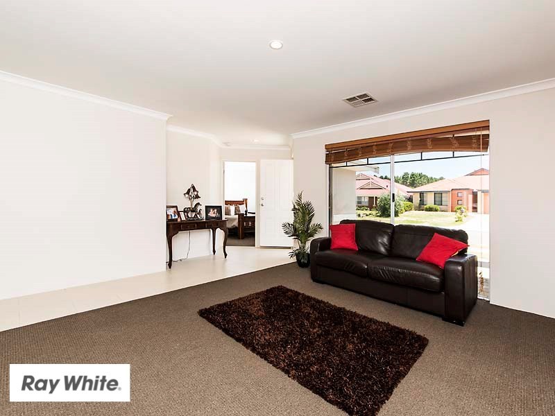 19 Abercrombie Terrace, Ellenbrook WA 6069