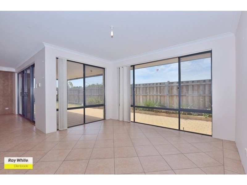 10 Henley Brook Avenue, Ellenbrook WA 6069