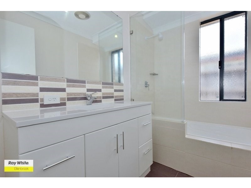 10 Henley Brook Avenue, Ellenbrook WA 6069