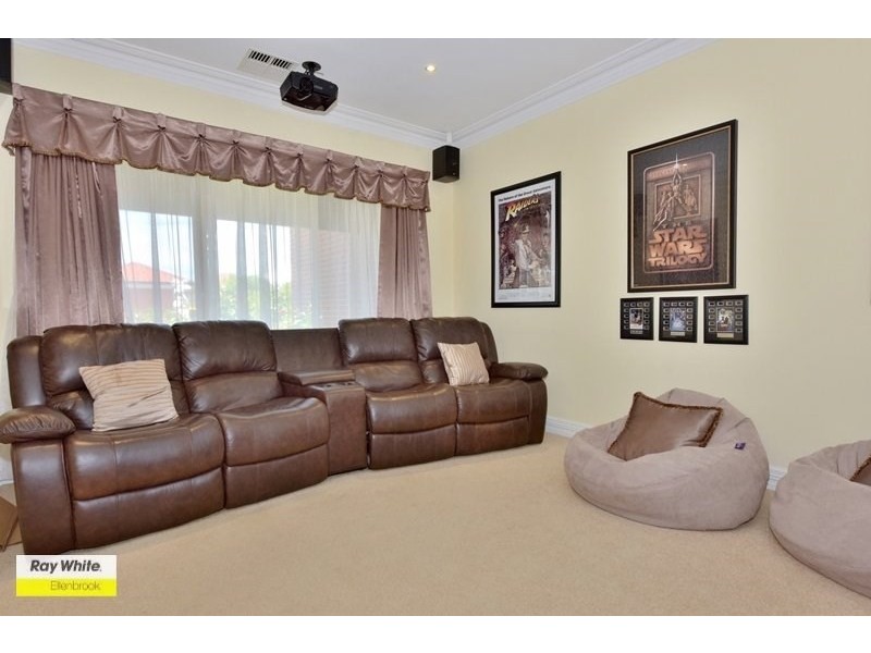 55 Demesne Circuit, Aveley WA 6069