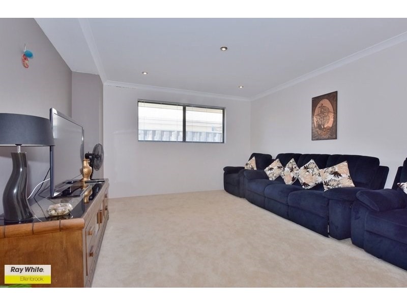 22 Evesham Drive, Ellenbrook WA 6069