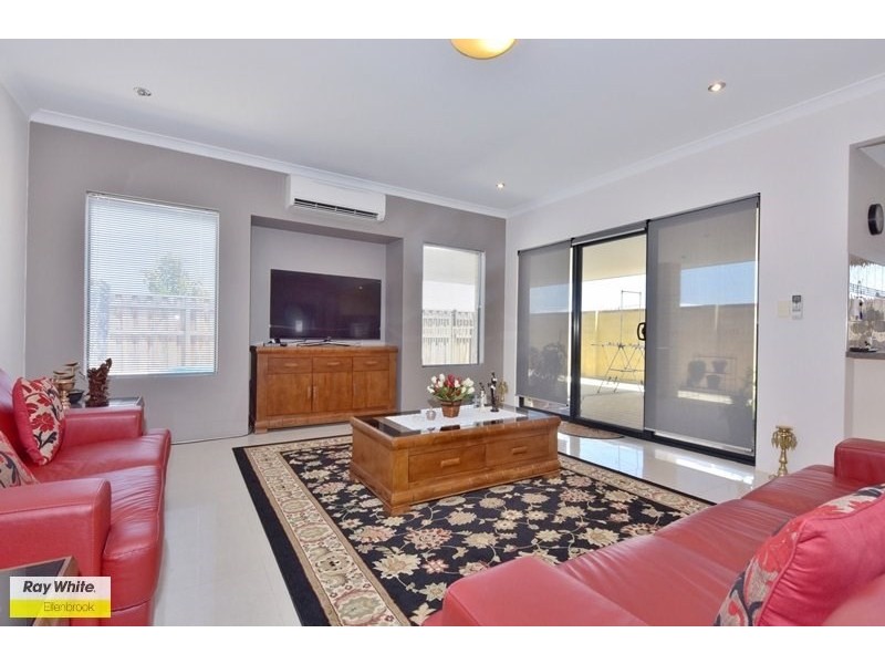 22 Evesham Drive, Ellenbrook WA 6069