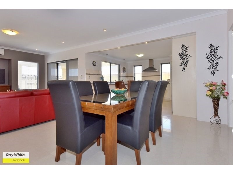 22 Evesham Drive, Ellenbrook WA 6069