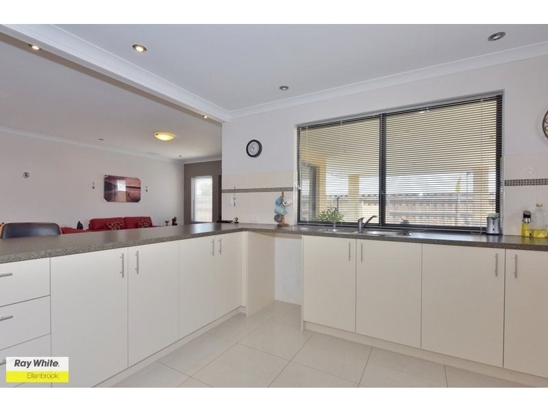 22 Evesham Drive, Ellenbrook WA 6069