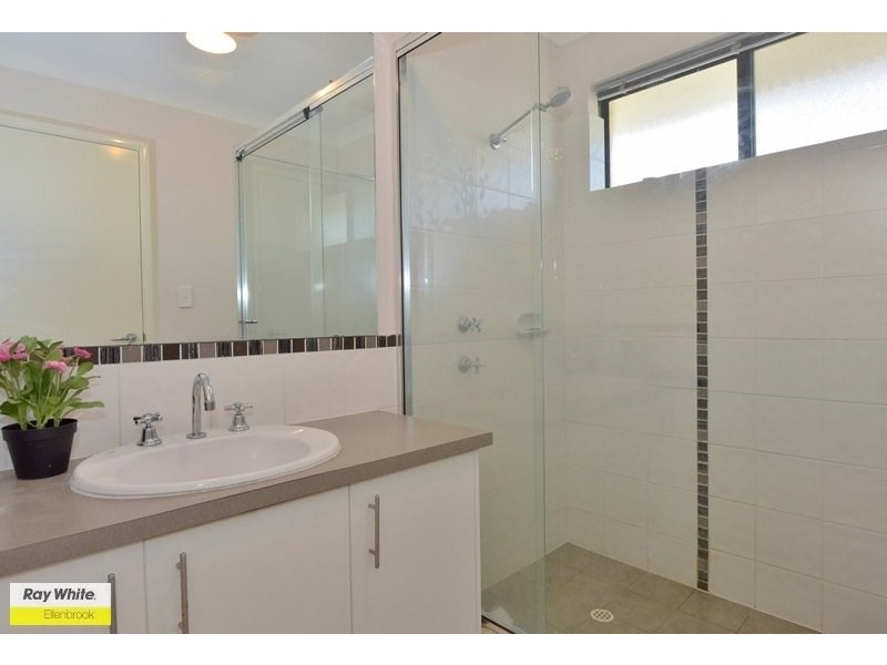 22 Evesham Drive, Ellenbrook WA 6069