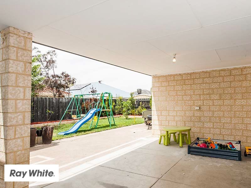 28 Farmaner Parkway, Ellenbrook WA 6069