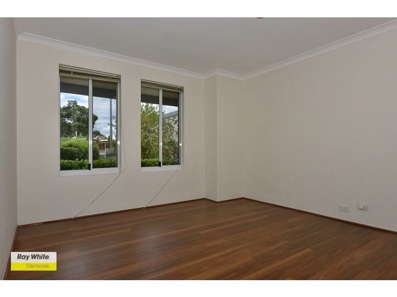 17 Brontie Avenue, Ellenbrook WA 6069