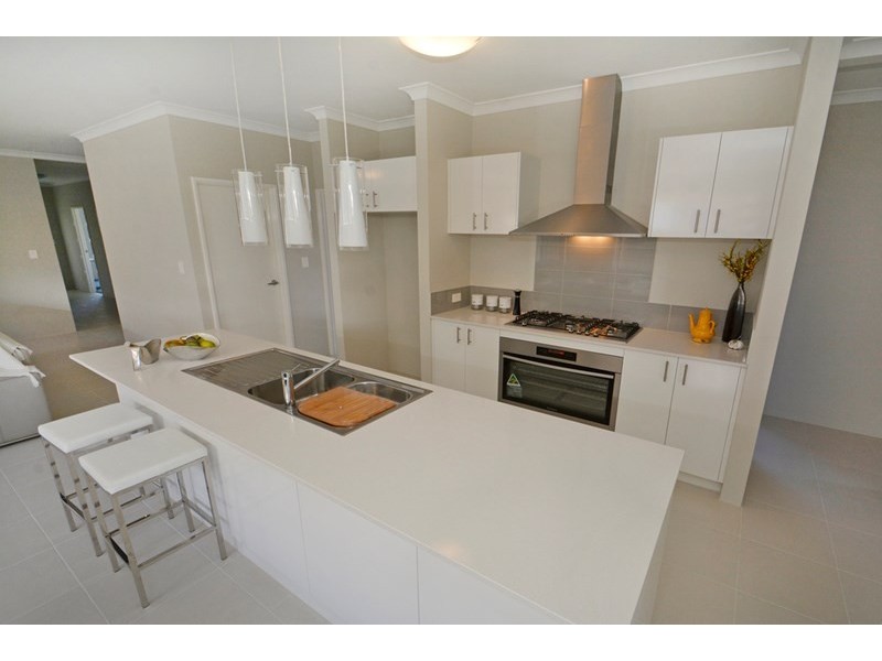 18 Abberton Street, Aveley WA 6069