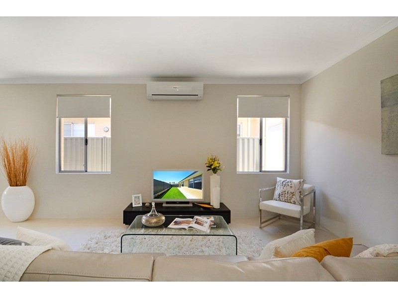 18 Abberton Street, Aveley WA 6069