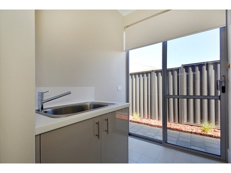 18 Abberton Street, Aveley WA 6069