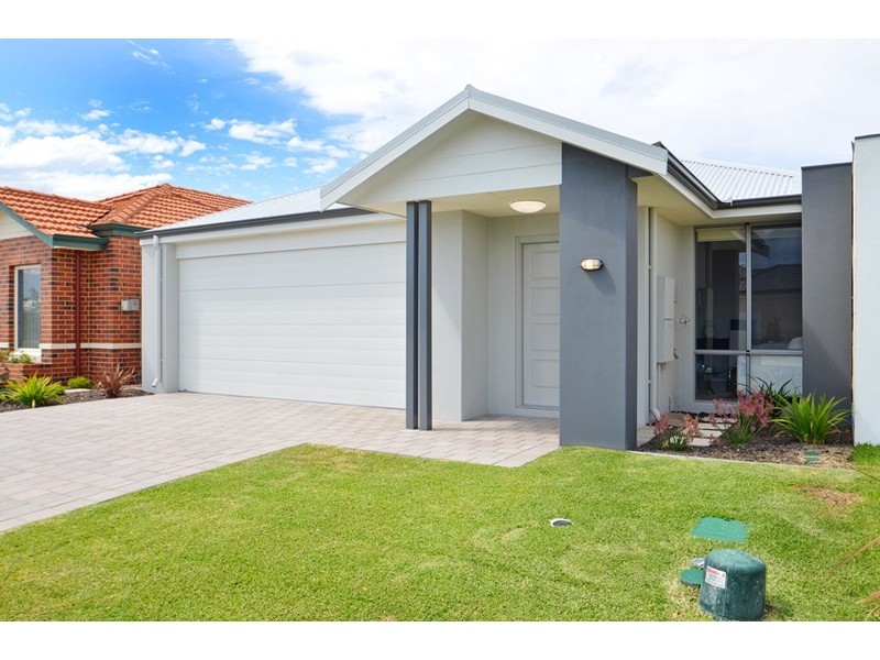 15 Meniscus Street, Aveley WA 6069