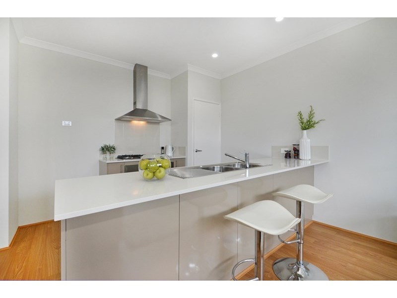 15 Meniscus Street, Aveley WA 6069