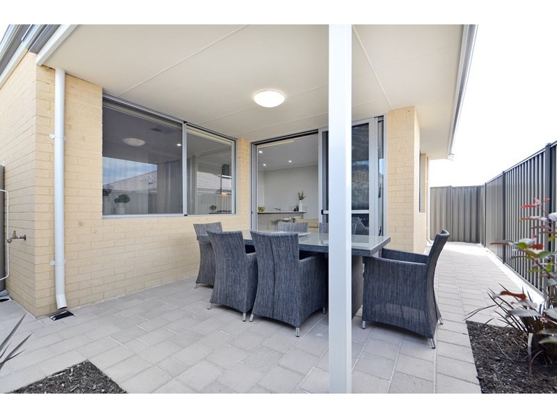15 Meniscus Street, Aveley WA 6069