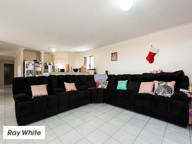 28 Parnham Avenue, Ellenbrook WA 6069