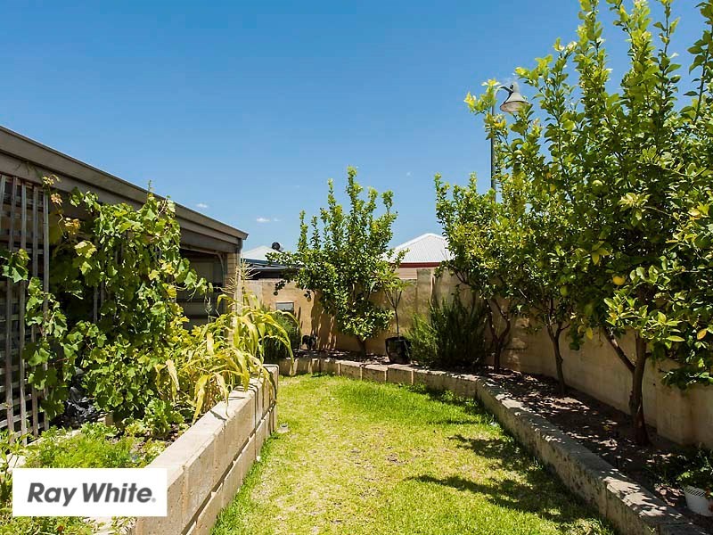 28 Parnham Avenue, Ellenbrook WA 6069