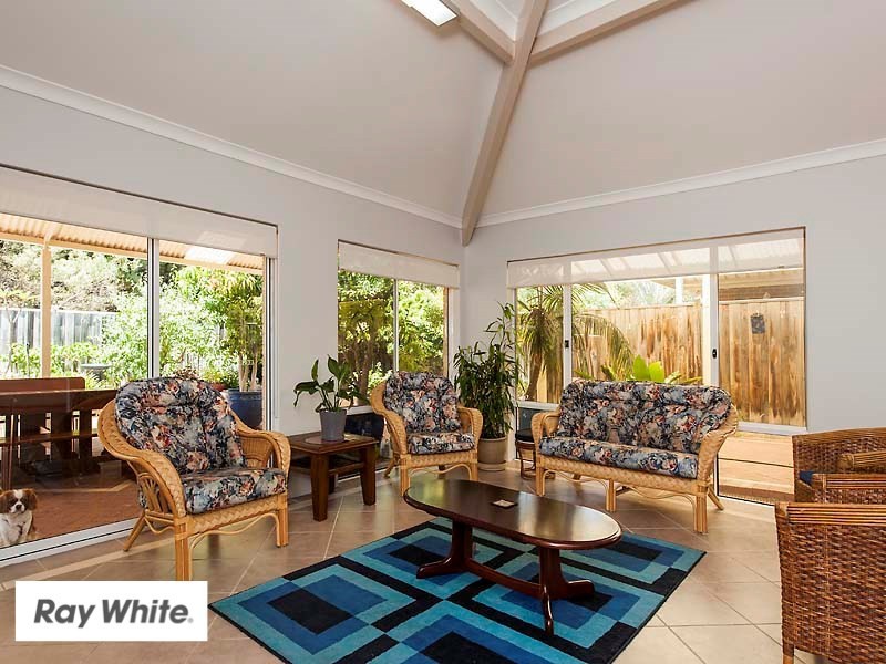 16 Bollinger Close, The Vines WA 6069