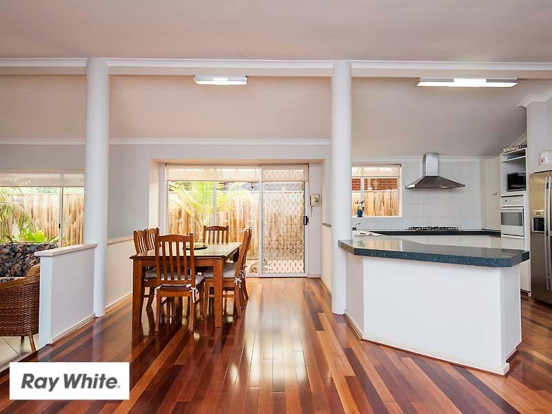 16 Bollinger Close, The Vines WA 6069