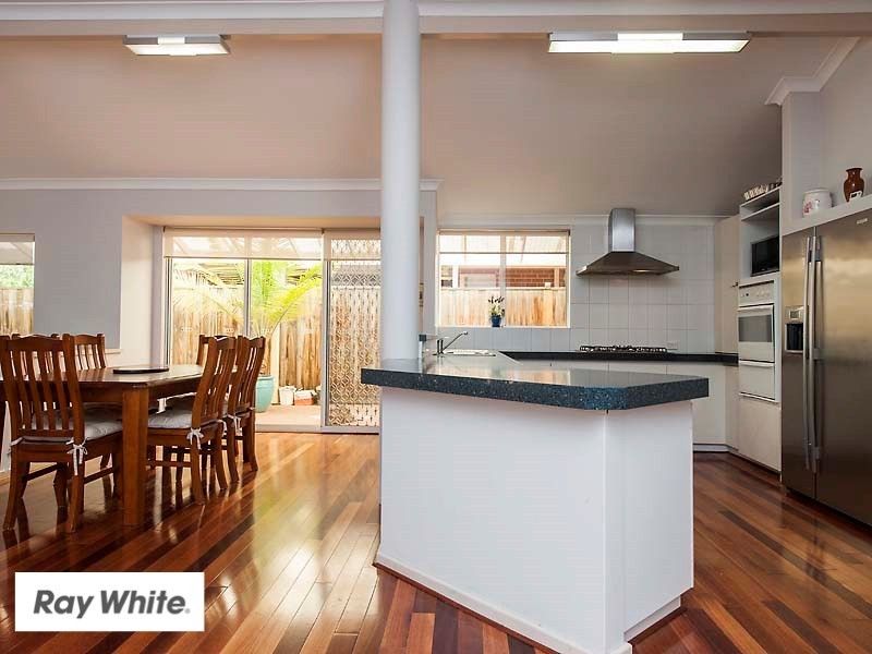 16 Bollinger Close, The Vines WA 6069