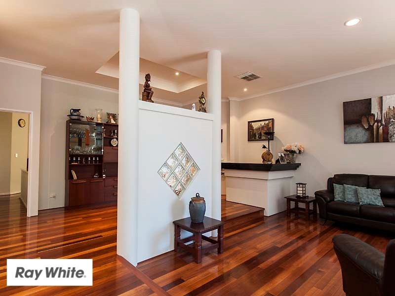16 Bollinger Close, The Vines WA 6069