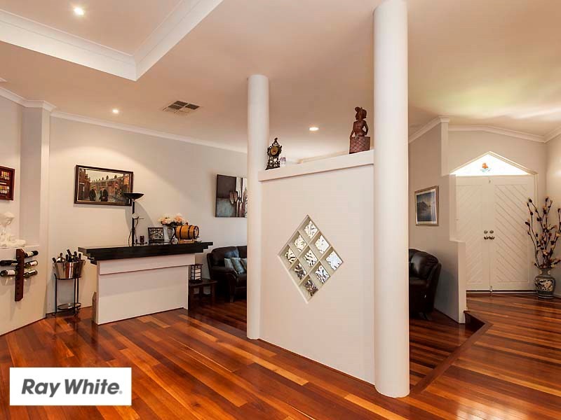 16 Bollinger Close, The Vines WA 6069
