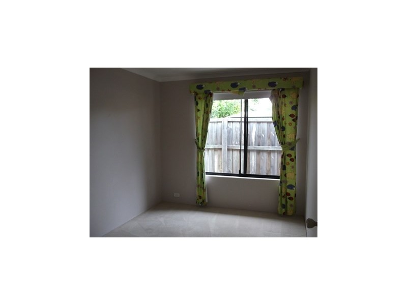 3 Vaucluse Crescent, Ellenbrook WA 6069