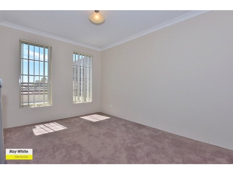 34B Parnham Avenue, Ellenbrook WA 6069