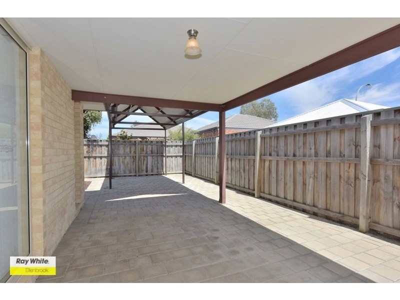 34B Parnham Avenue, Ellenbrook WA 6069