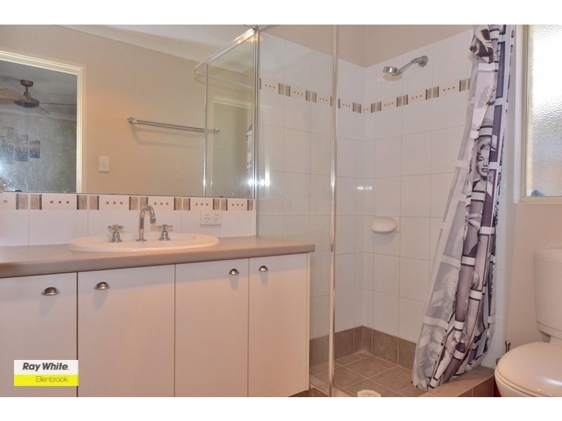 34B Parnham Avenue, Ellenbrook WA 6069