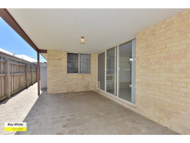 34B Parnham Avenue, Ellenbrook WA 6069