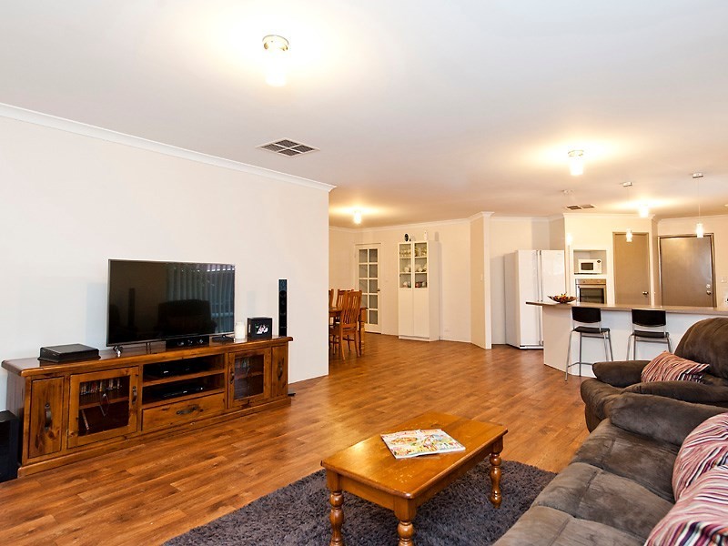 63 Marden Grange, Aveley WA 6069
