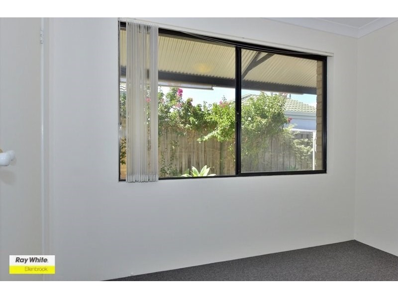 44 Sunray Circle, Ellenbrook WA 6069