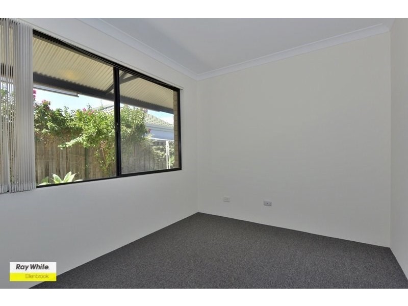 44 Sunray Circle, Ellenbrook WA 6069