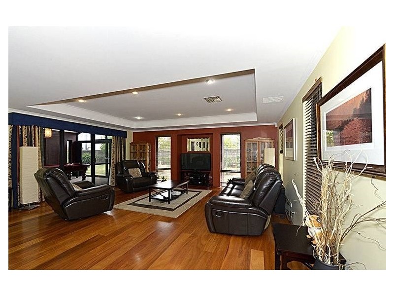 4 Elata Close, Ellenbrook WA 6069