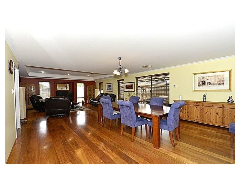 4 Elata Close, Ellenbrook WA 6069