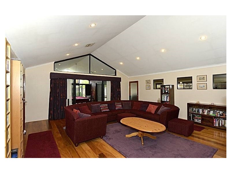 4 Elata Close, Ellenbrook WA 6069