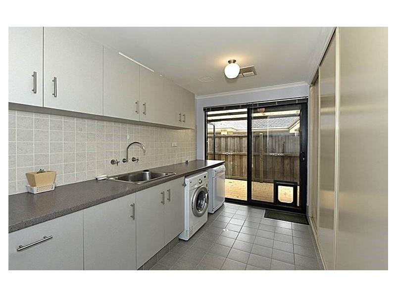 4 Elata Close, Ellenbrook WA 6069