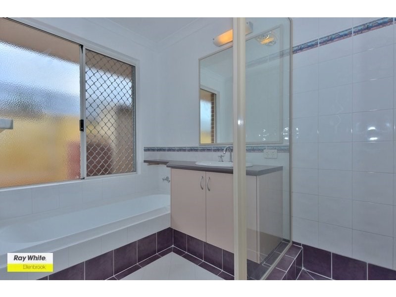 5 Carew Vista, Ellenbrook WA 6069