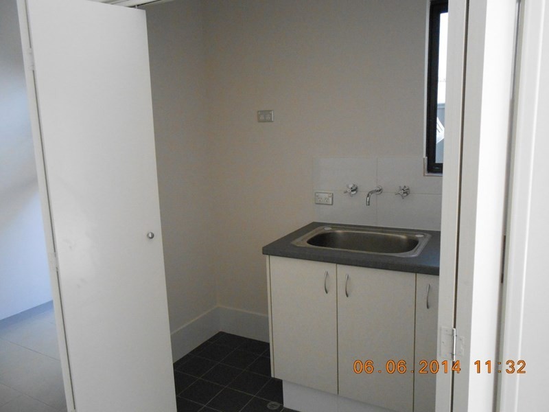 6 Flecker Promenade, Aveley WA 6069