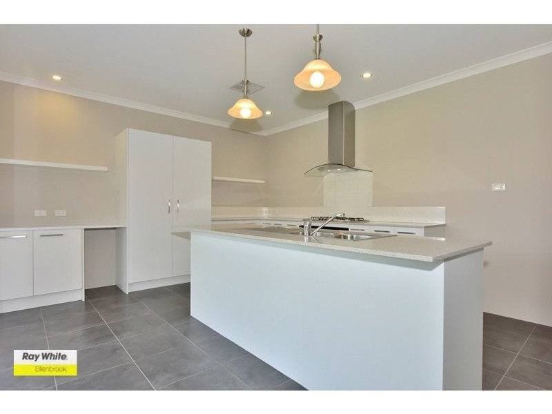 20 Dalmilling Drive, The Vines WA 6069