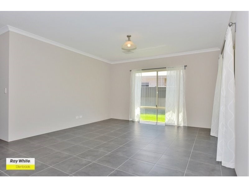 20 Dalmilling Drive, The Vines WA 6069