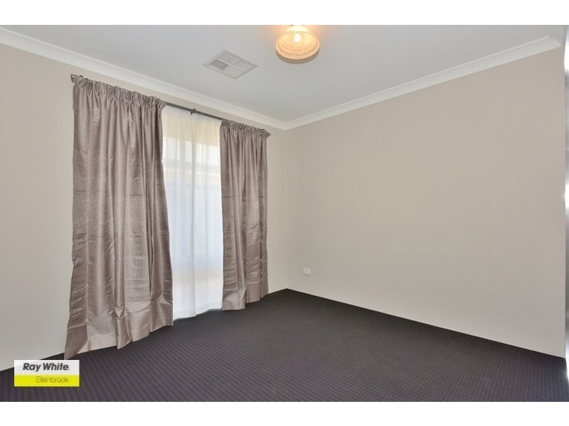 20 Dalmilling Drive, The Vines WA 6069