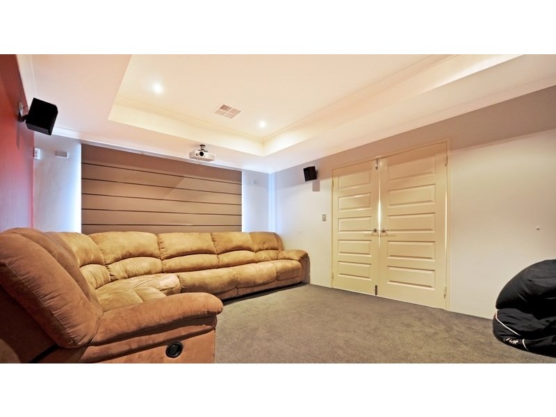 65 Oakhill Heights, Ellenbrook WA 6069