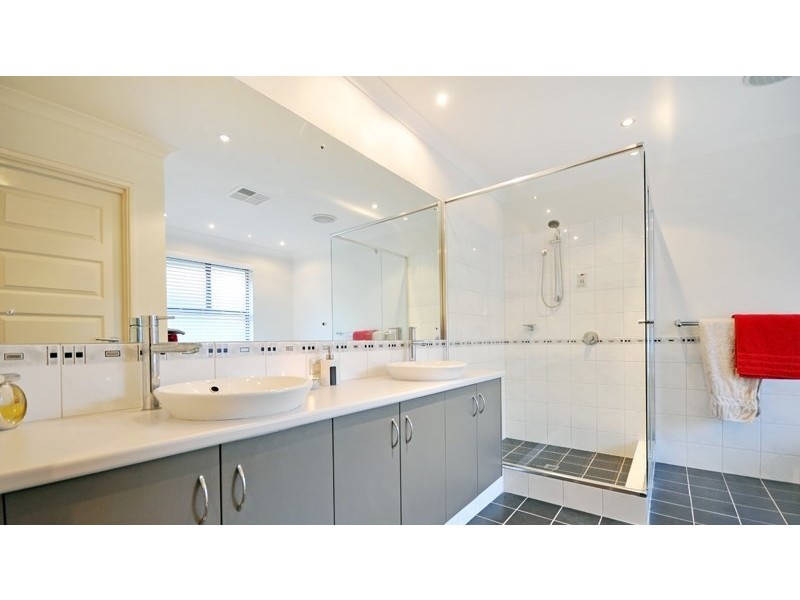 65 Oakhill Heights, Ellenbrook WA 6069