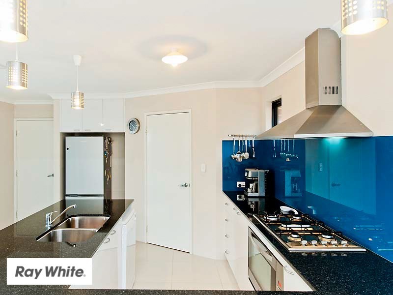 33 Bellazario Prom, Aveley WA 6069