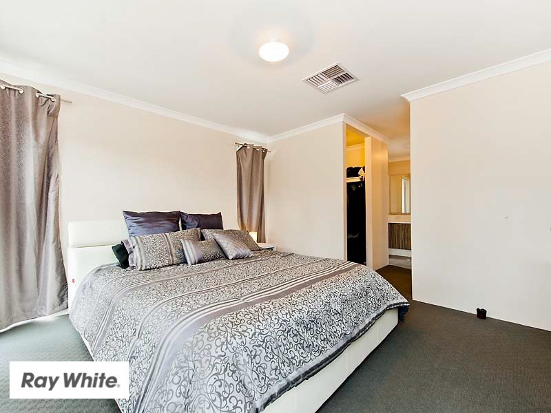 33 Bellazario Prom, Aveley WA 6069