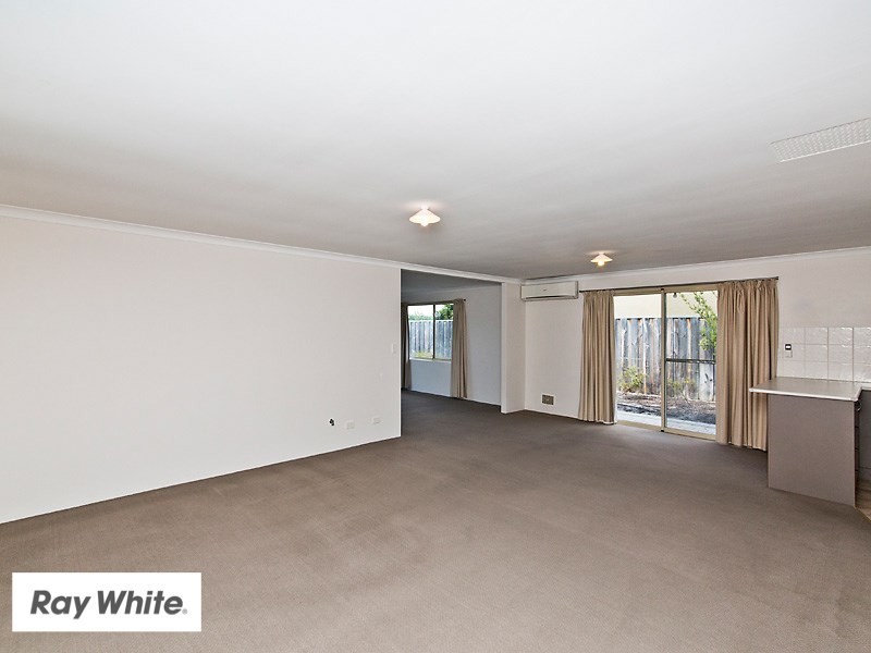 9 Redbank Drive, Ellenbrook WA 6069